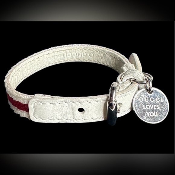 Gucci Limited Edition “Gucci Loves You” Bracelet With Box, Ribbon, & Envelope - Picture 4 of 16